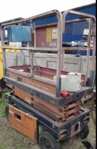 Autoelevador Cat Dp70 7tn Torre Triple/desplazador 8182horas
