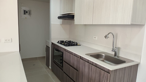 Se Arrienda Apartamento En Envigado Sector Camino Verde