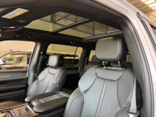 Jeep WAGONNER V8 5.7L