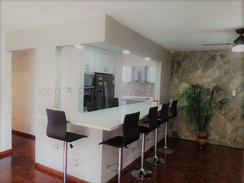 Imagen 18 de 19 de Los Samanes Apartamento En Venta 21-17725