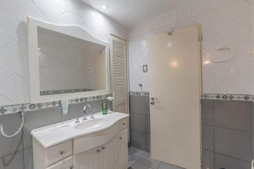 Imagen 17 de 30 de Casa Quinta Con Pileta, Amplio Parque Y Cochera En La Reja.