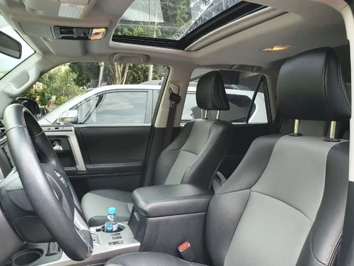 Imagen 4 de 8 de Toyota 4runner Sr5 2016 Aut Secuencial 4.0