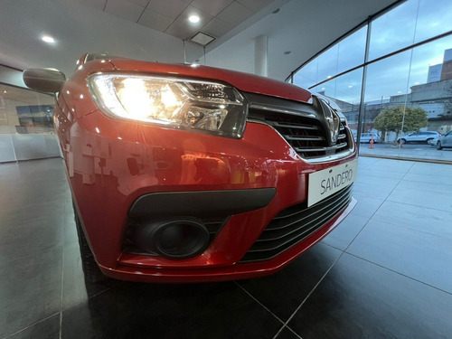 Imagen 2 de 15 de Renault Sandero Intense