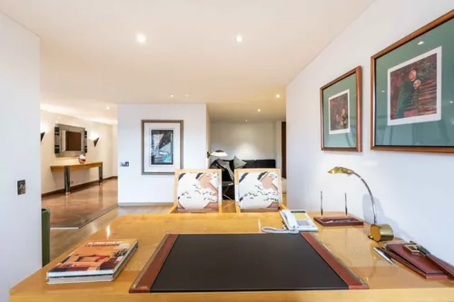 Apartamento En Arriendo En El Nogal. Cod A21548