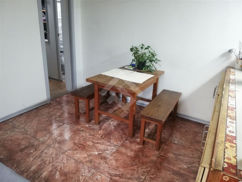 Casa En Venta De 5 Dorm. En Las Condes