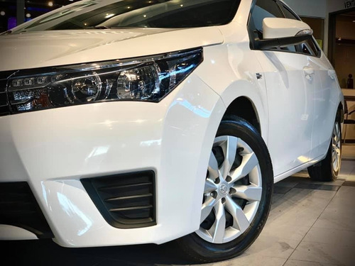 Toyota Corolla Xli 1.8n 2015 60.000km Blanco