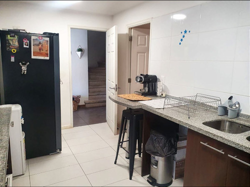 Venta Casa La Florida, Aislada 2do Piso, 5 Dorm, Panul