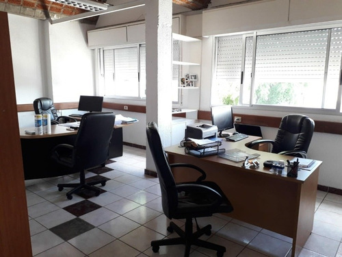 Local Comercial Con Renta