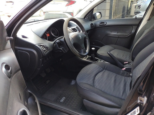 Peugeot 207 1.4 Xr 2010