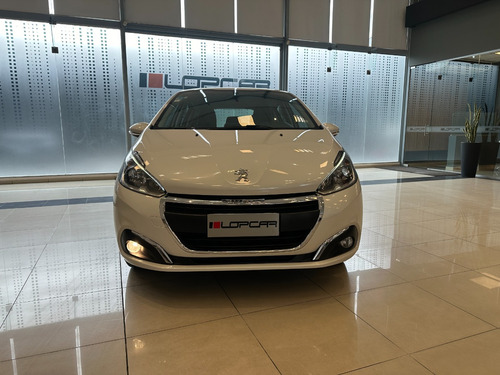 Peugeot 208 1.6 Allure