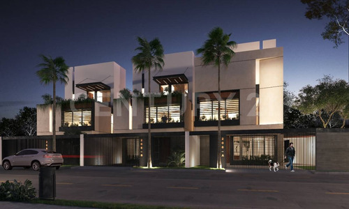 Casa En Venta En Jardines De Vista Alegre, Con 4 Niveles Y Alberca
