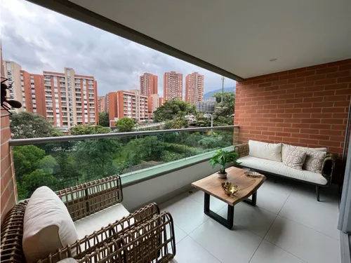 Apartamento Con Súper Balcón Y Vista- Área 116 Mt- 3 Alcobas-los Mesa
