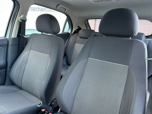 Volkswagen Gol Gol 1.6 MI 8V FLEX 4P MANUAL G.VI