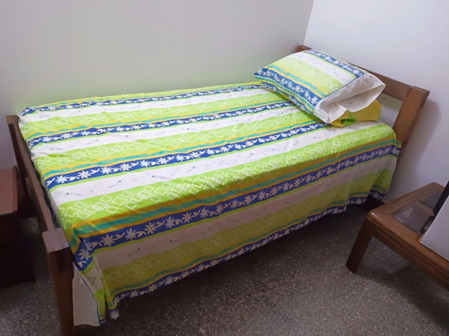 Cama Individual Usada Con Colchon