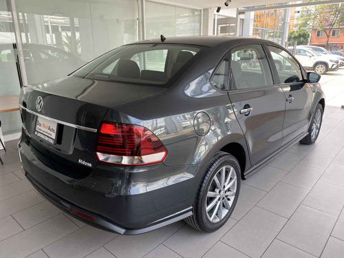 Imagen 5 de 14 de Volkswagen Vento 2020 4p Comfortline Plus Std.