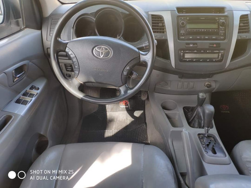 Toyota Hilux 3.0 I Srv Cab Doble At 4x4 Cuero 2009