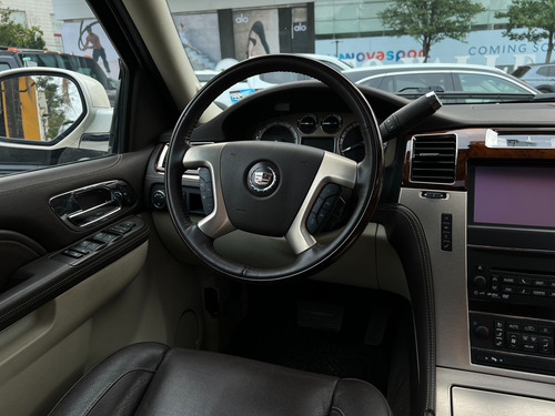 Cadillac Escalade Esv Suv Awd 2014