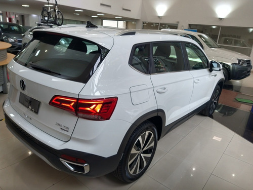 Imagen 8 de 14 de Volkswagen Taos Highline 1.4 Automatica F
