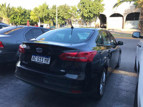 Ford Focus Iii 2.0 Sedan Se Plus Mt 2017