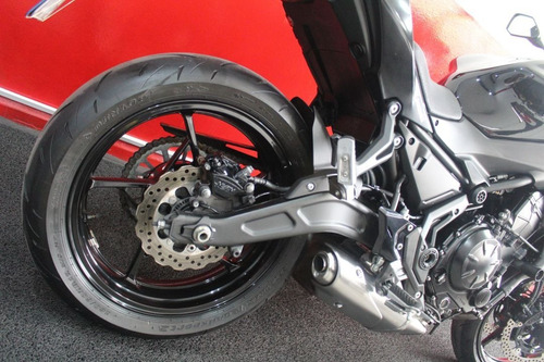 Imagem 8 de 11 de Kawasaki Z 650 Z650 Z-650 Abs 2021 Preta Preto