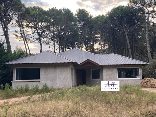 Imagen 8 de 9 de Venta- Espectacular Chalet En Pinamar A Terminar