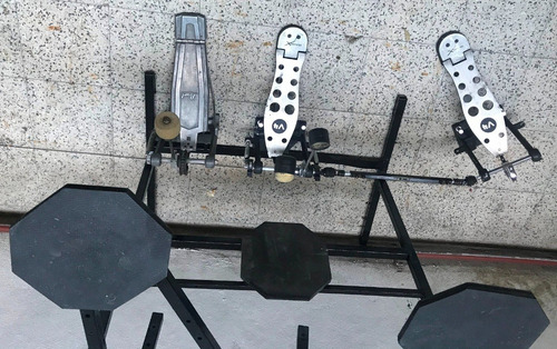 Imagen 5 de 9 de Bateria Muda + Pedales
