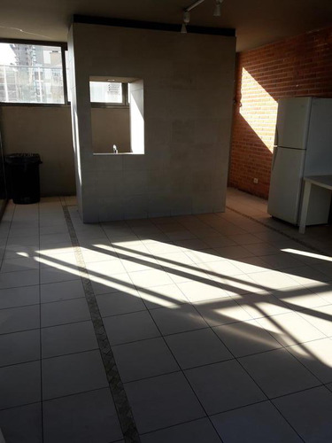 2 Amb. Al Frente. Cochera. Dorm. Suite, Balcón Aterrazado. Amenities