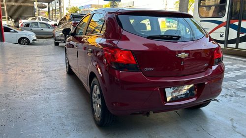 Chevrolet Onix 1.0 Joy 5p