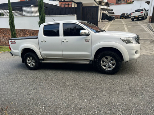 Toyota Hilux 2.7 Imv 4x4