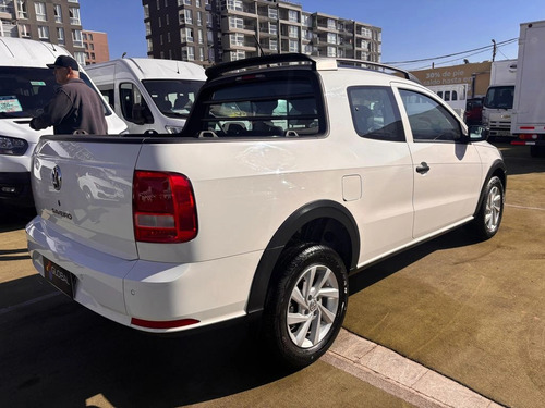 Volkswagen Saveiro 2022