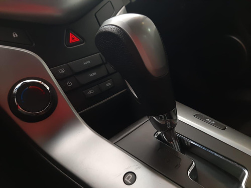Imagem 11 de 12 de Chevrolet Cruze Lt 1.8 16v Flex 4p Aut