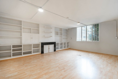 Imagen 8 de 22 de Renta O Venta Con Uso De Suelo En Las Lomas