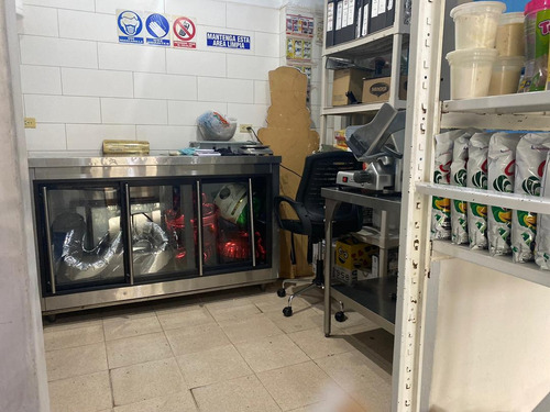 Imagen 7 de 14 de Fany Villasmil Vende Fondo De Comercio De Restaurante En Naguanagua