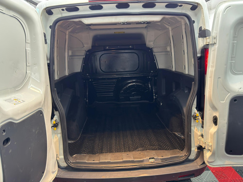 Fiat Fiorino 1.4 MPI FURGÃO ENDURANCE 8V FLEX 2P MANUAL