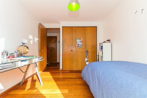 Departamento En Venta De 3 Dorm. En Las Condes