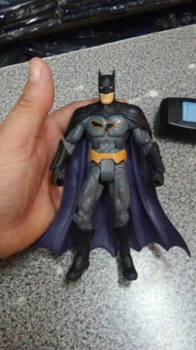 Dc Multiverse Batman Rebirth, Con Batarang, Suelto Y Usado!! (Usado)