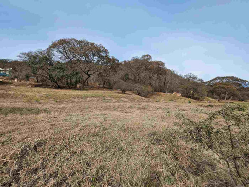 Terreno En Venta Valle Escondido 2948 M2