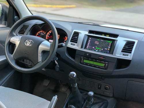Toyota Hilux 3.0 Cd Srv I 171cv 4x4 2012