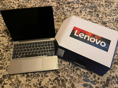 Lap Top Lenovo Idapad Celeron 4gb