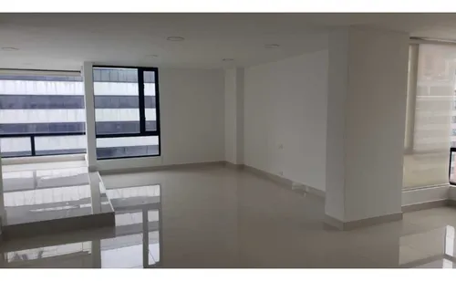 Oficina En Arriendo, Centro Empresarial Av Chile, Bogotá