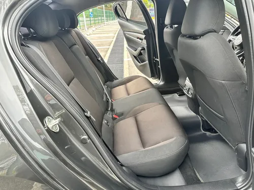 Mazda 3 2.0 Touring