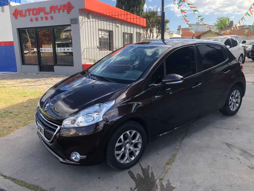 Peugeot 208 Allure 1.6 Tiptronic