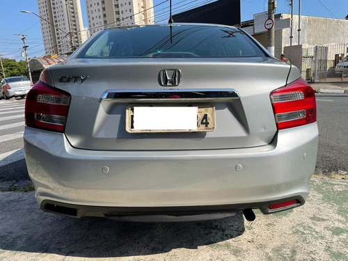 Imagem 5 de 10 de Honda City 1.5 Lx 16v 2013
