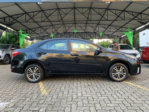 Imagem 11 de 14 de Toyota Corolla Gli 1.8 Flex 16v Aut. 2017 Preto 2016/20...