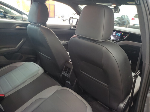 Imagem 14 de 19 de Volkswagen Nivus 1.0 200 Tsi Highline Autom.