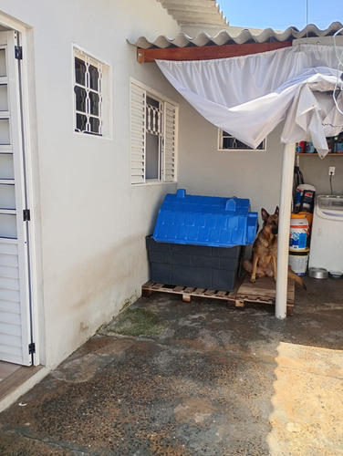Vende-se Imóvel Completo Com 2 Casas Em Botucatu-sp - Ótima Localização!