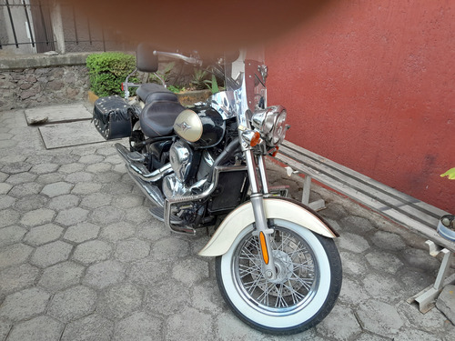 Kawasaki Vulcan 900 