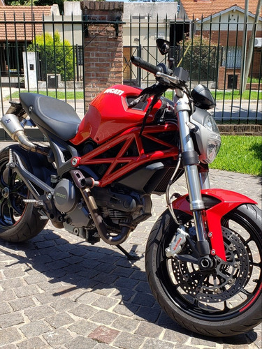 Ducati Monster 796 Abs