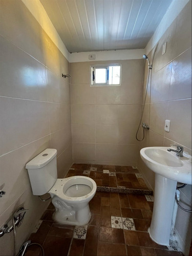 A Estrenar! Complejo De 8 Casas En Zona Residencial Al Sur.