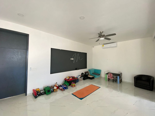 Imagen 21 de 30 de Casa En Venta En Lagos Del Sol Cancun